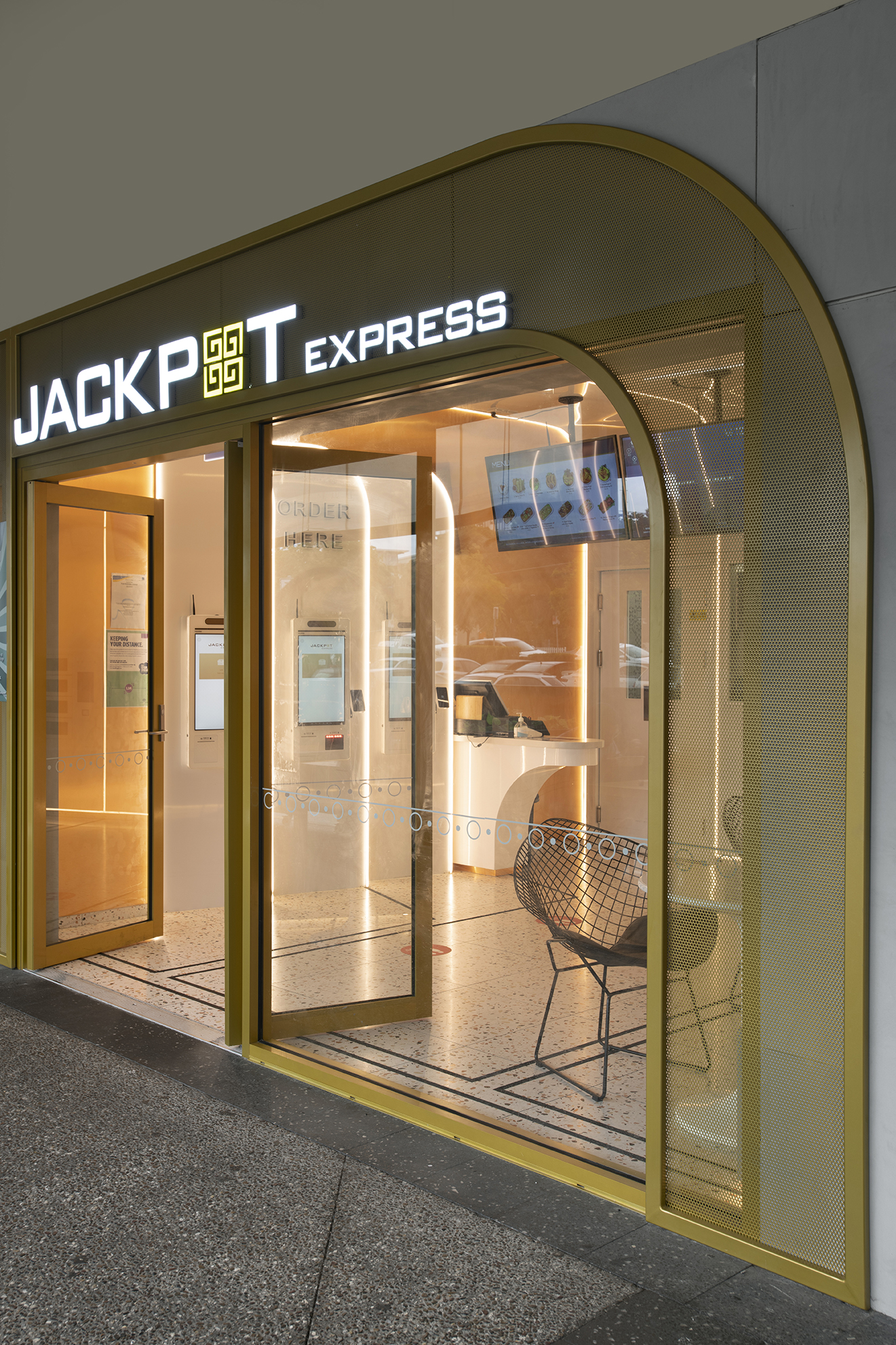 Jackpot Express – Buranda Village